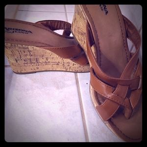 Cork bottom wedges
